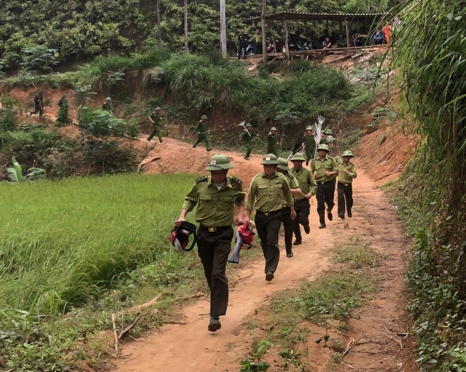 Description: D:\Công việc\Đăng web\LLKL.png